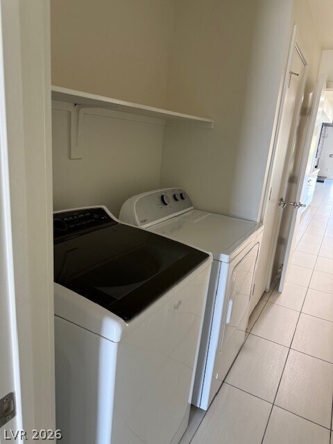 Building Photo - 836 Vegas Valley Dr