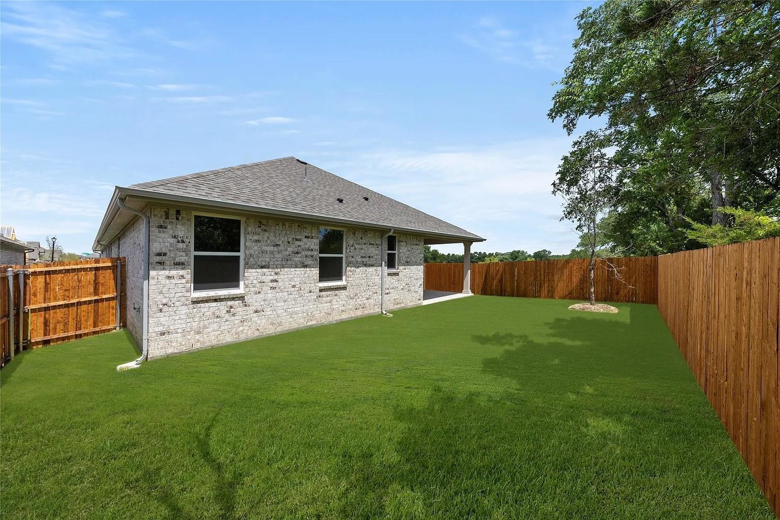 Building Photo - 2121 Williams Rd