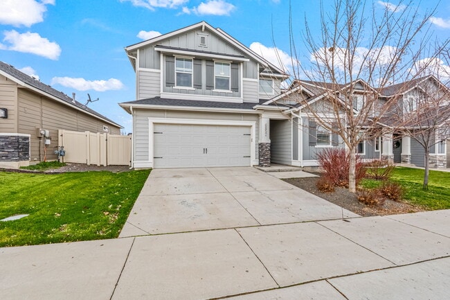 Building Photo - 6852 S Birch Creek Ave