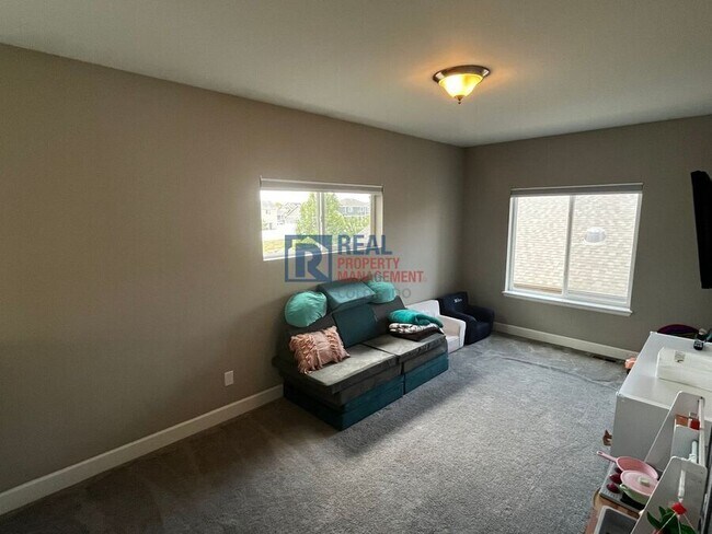 Building Photo - 2907 Photon Ct