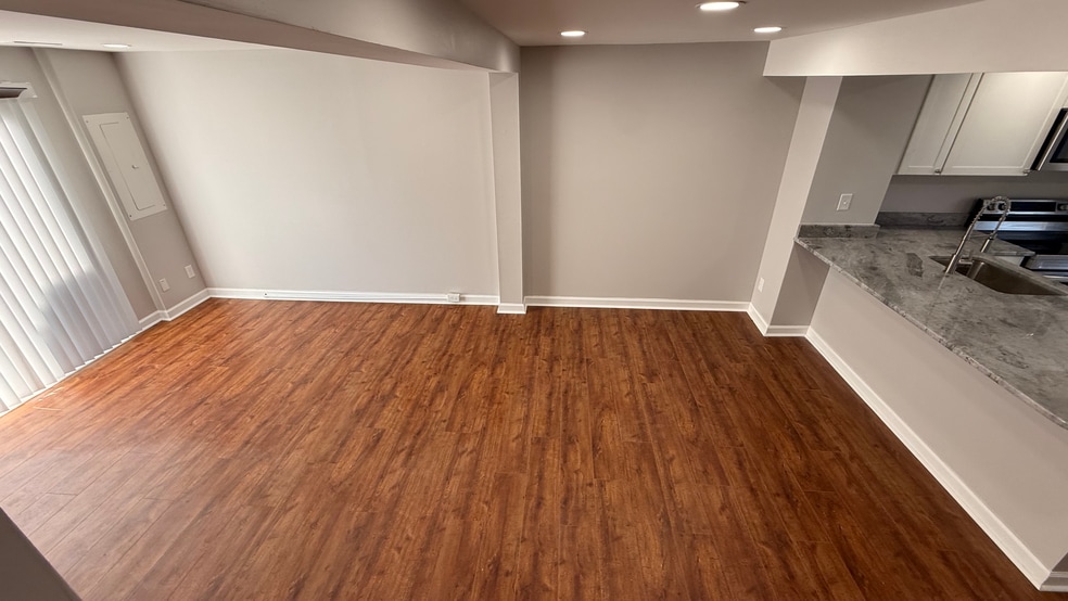 Open Dining Room - 1319 Peabody Dr