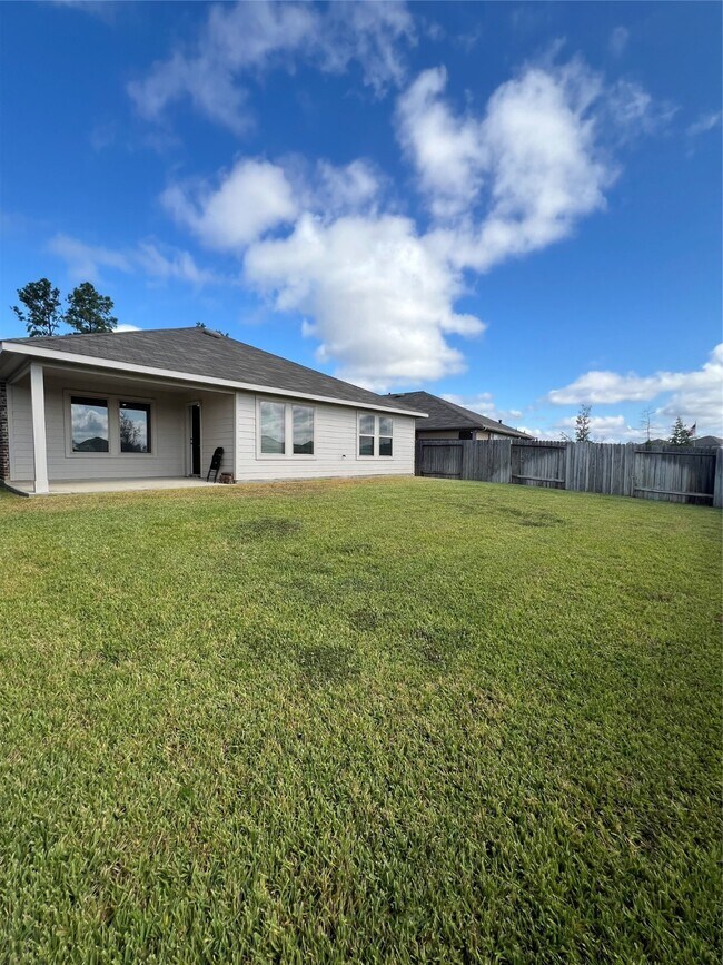 Building Photo - 21354 Owl Rd