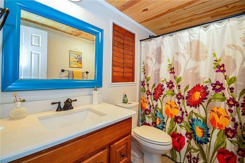 Building Photo - 661 Private Rd 7422