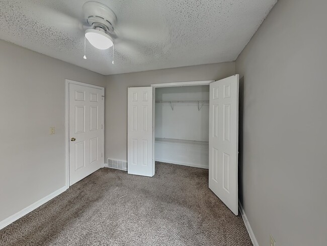 Building Photo - 8108 Conridge Dr