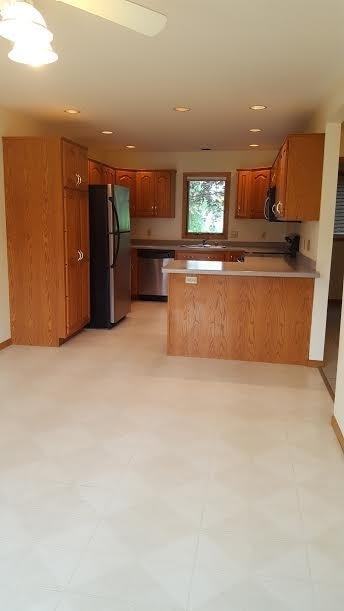 Building Photo - 6067 Cottontail Trail
