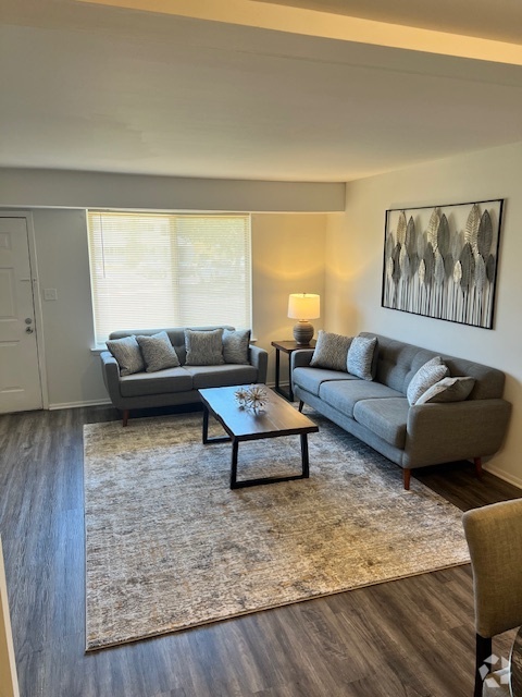 Renovated Livingroom 2 - Riverview Condominiums