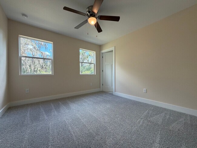 Building Photo - 4409 NW 31st Ave