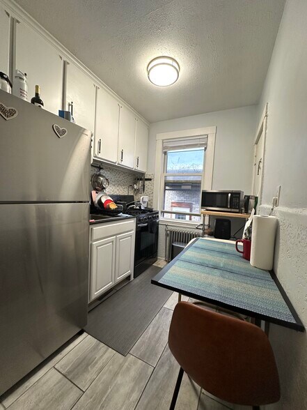 Building Photo - 26 Chiswick Rd