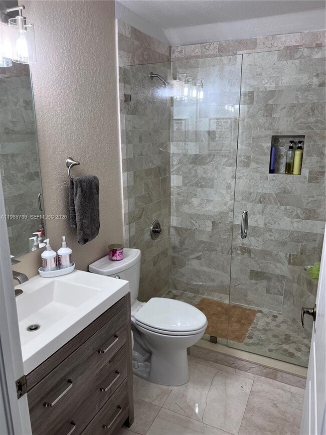 Building Photo - 8642 NW 109th Ct