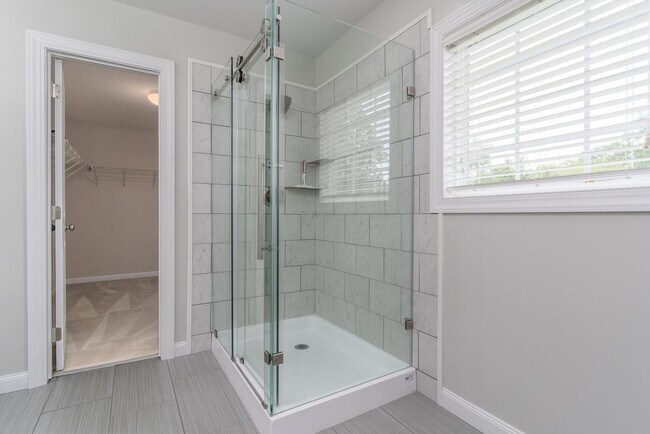 Building Photo - 5005 Brownhare Ct