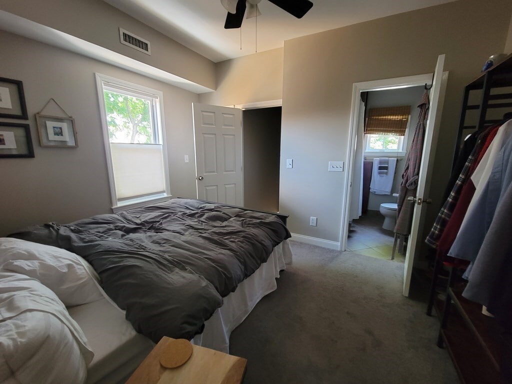 Building Photo - 15 Jay St