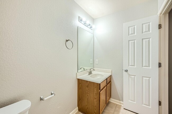 Building Photo - 6602 Fairbrook Park Ln