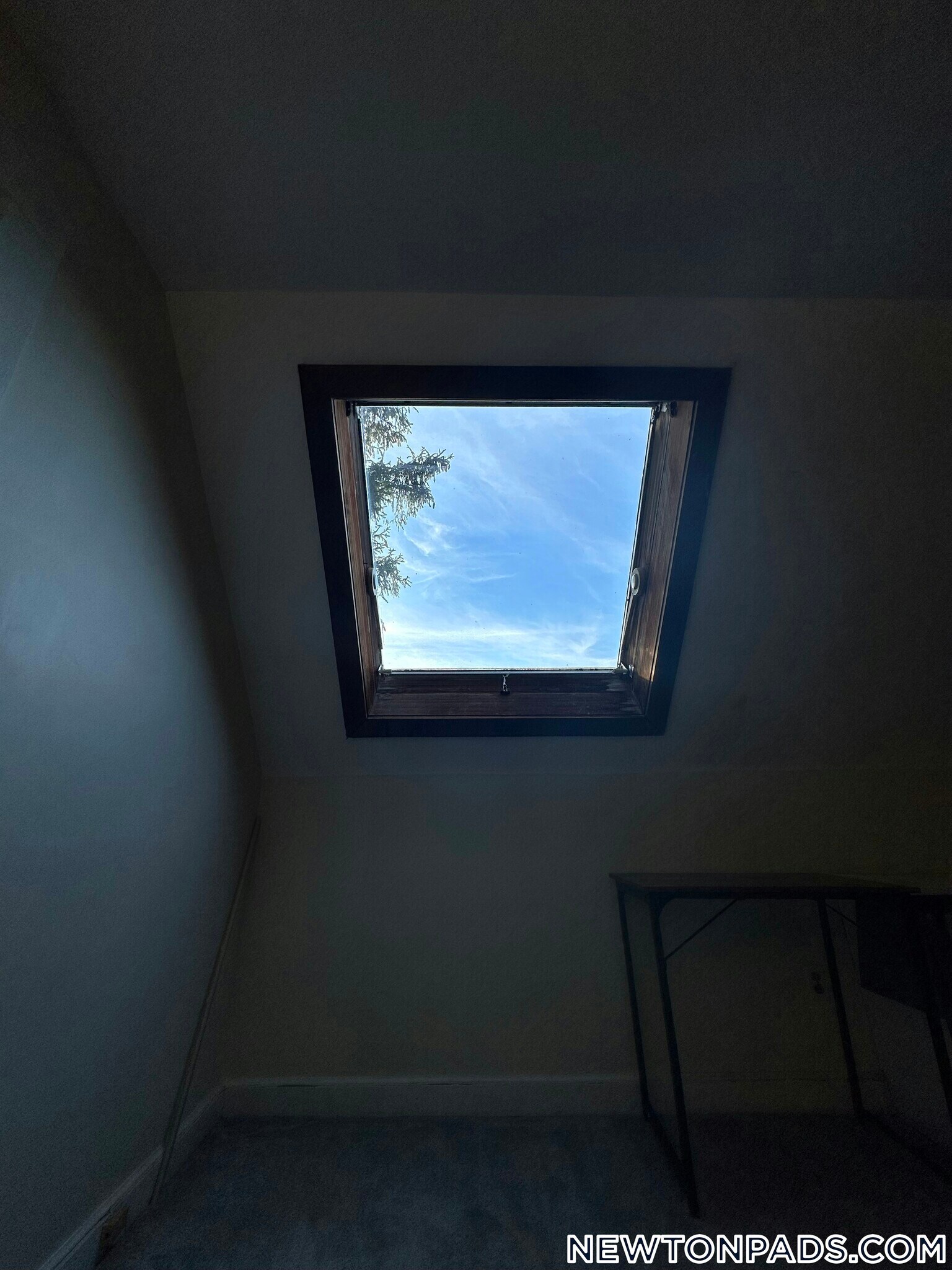 Building Photo - 256 Lowell Ave