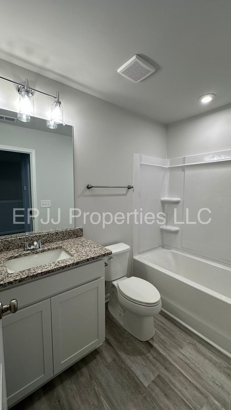 Building Photo - 141 Randwick Ln