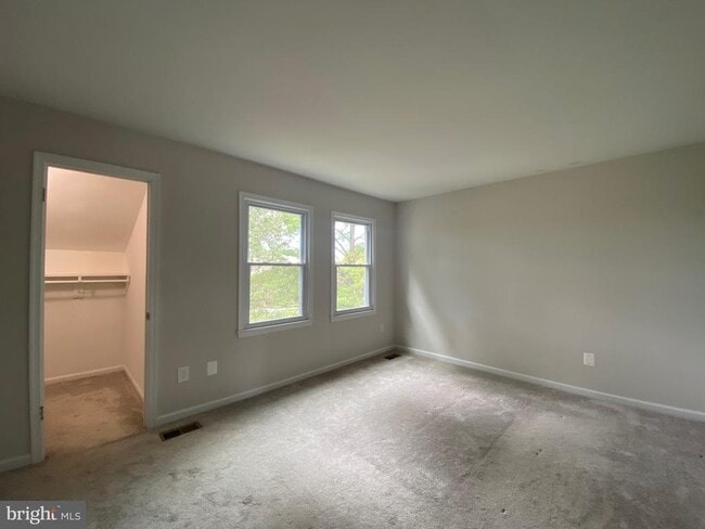 Building Photo - 1033 Margate Ct