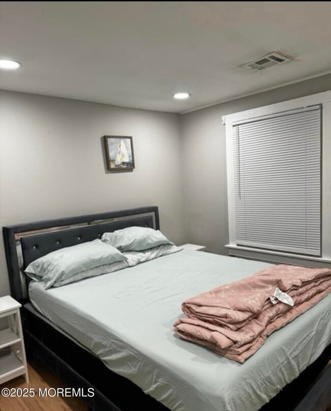 Building Photo - 37 Lafayette Ave