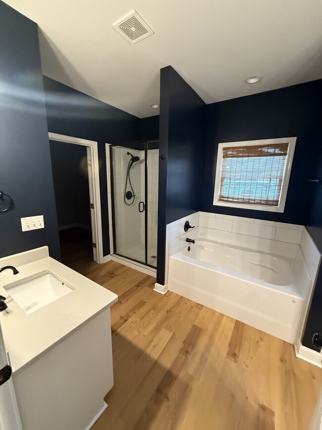 Building Photo - 255 Lizzy Ct