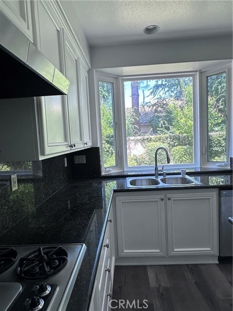 Building Photo - 23123 Park Terra