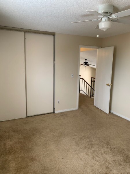 Building Photo - 8526 S Flower St