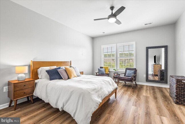 Building Photo - 4532 Tinder Box Cir