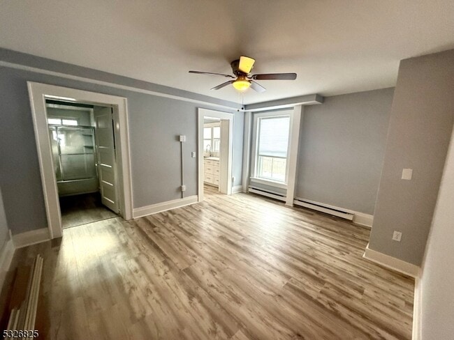 Building Photo - 319 Lathrop Ave