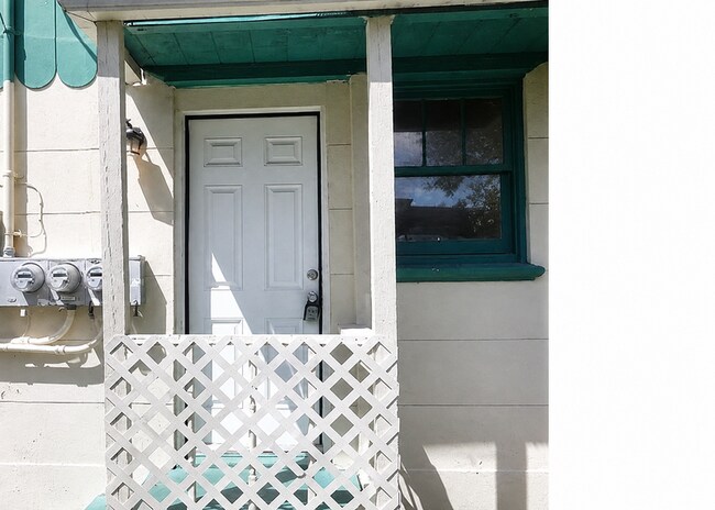 Building Photo - 1006 S Prospect Ave