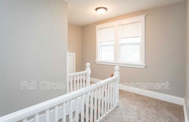 Building Photo - 1904 S 8th St