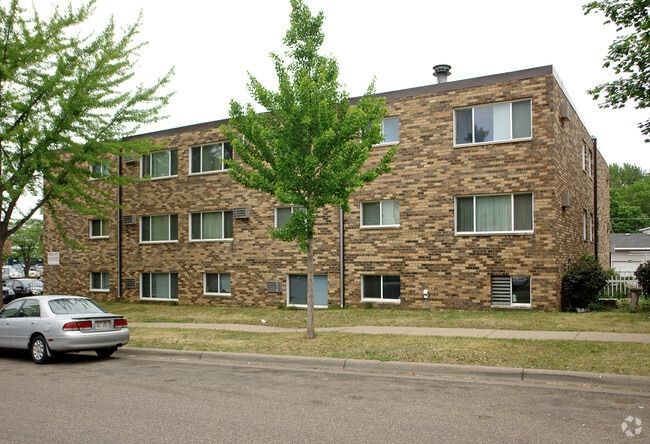Building Photo - 1693 Sherburne Avenue