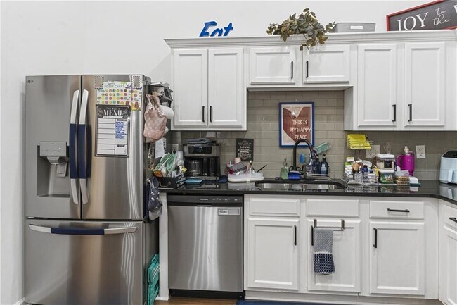 Building Photo - 4909 Truitt Ln