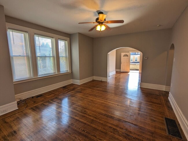 Building Photo - wald42