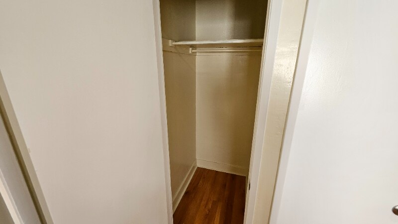 Building Photo - 340 Douglas St