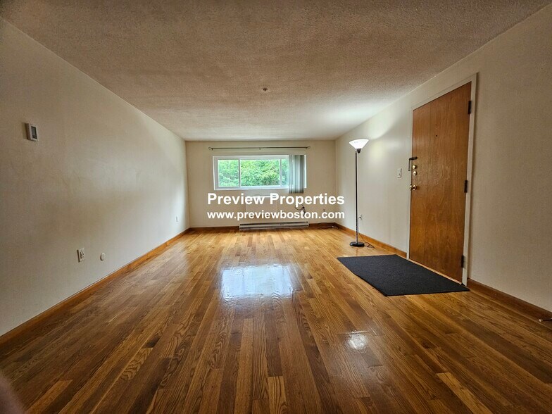 Building Photo - 150 Barham Ave