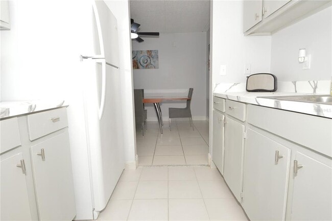 Building Photo - 12760 Indian Rocks Rd