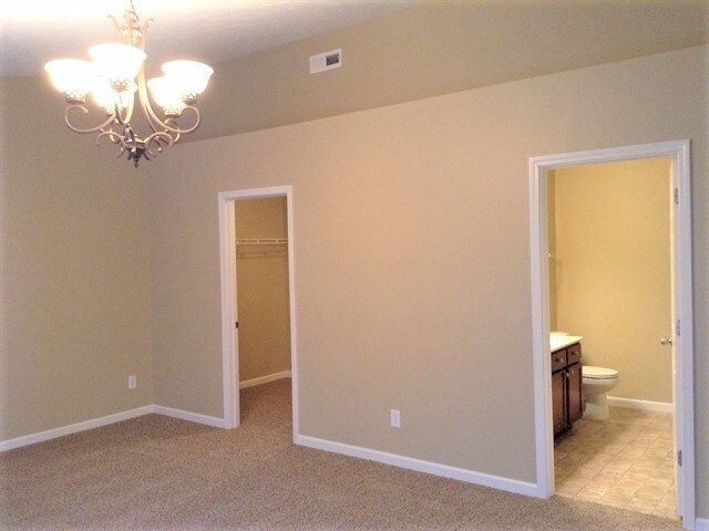 Building Photo - 1230 Highland Lake Way