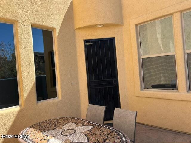 Building Photo - 1211 Lombard Way