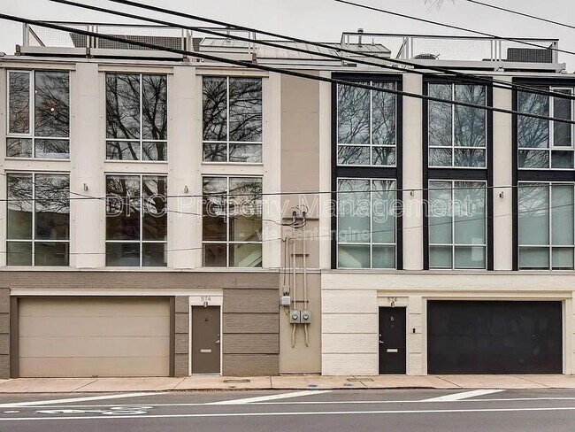 Building Photo - 574 Marietta St NW