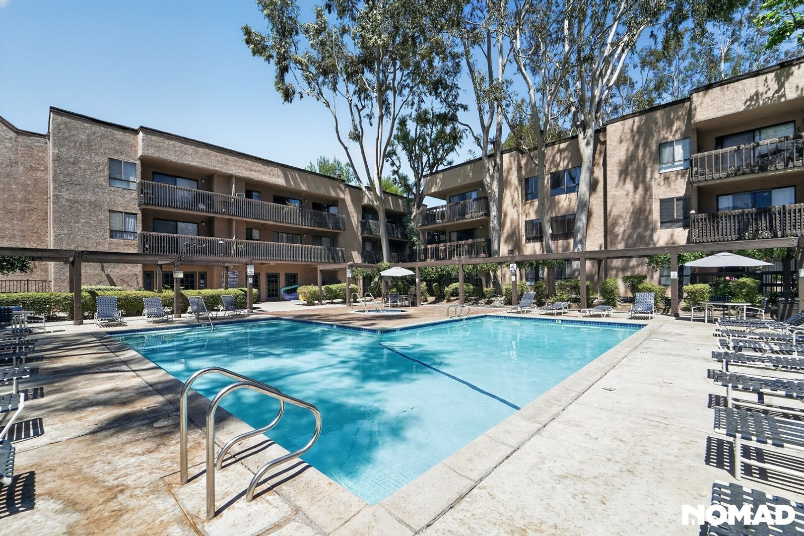 Building Photo - 22100 Burbank Blvd