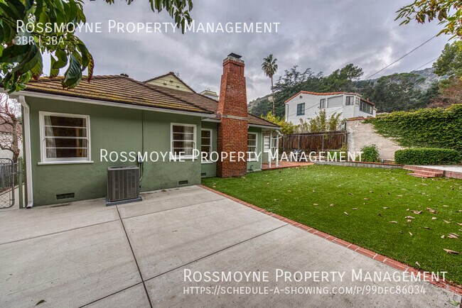 Building Photo - 1607 Ramona Ave