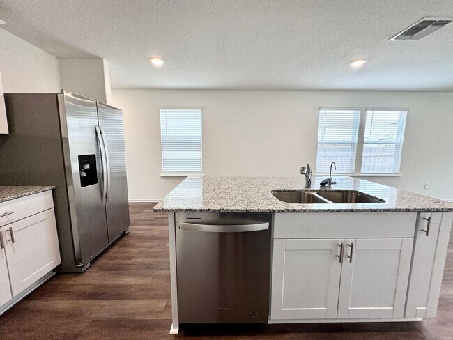 Building Photo - 4089 Lily Glade Ln