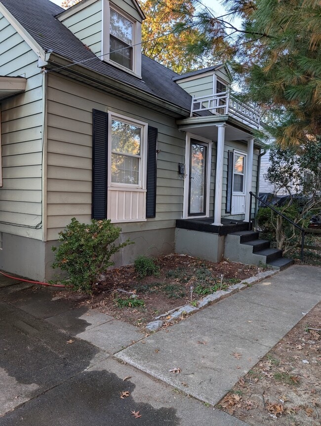 Building Photo - Rutland Ave