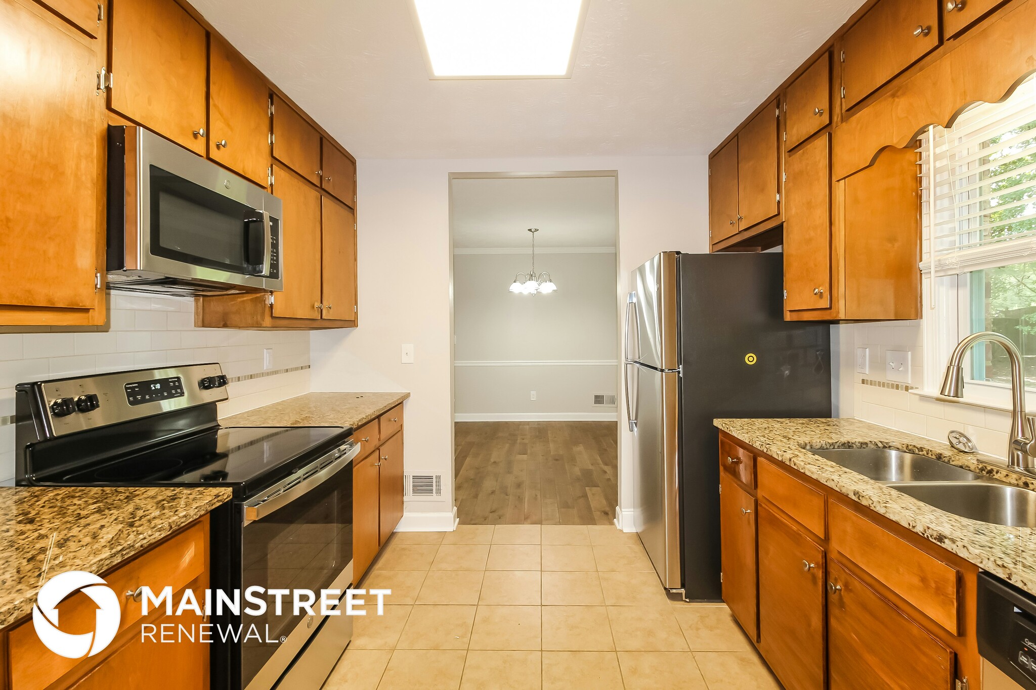 Building Photo - 6348 Phillips Pl