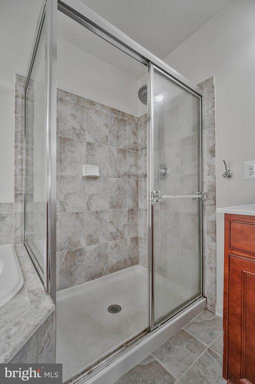 Building Photo - 3461 Eagle Ridge Dr