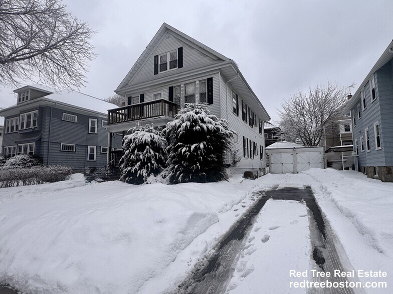 Building Photo - 129 Redlands Rd