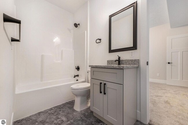 Building Photo - 4 Bedroom Executive Home for Lease