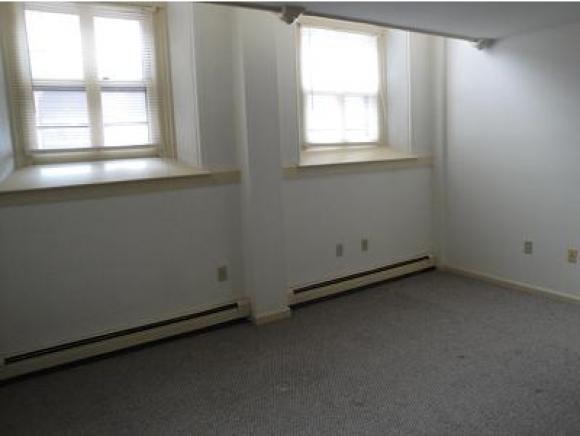 Building Photo - 124 Orange St