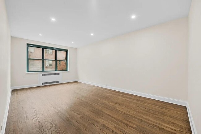 Building Photo - 34-21 78th St
