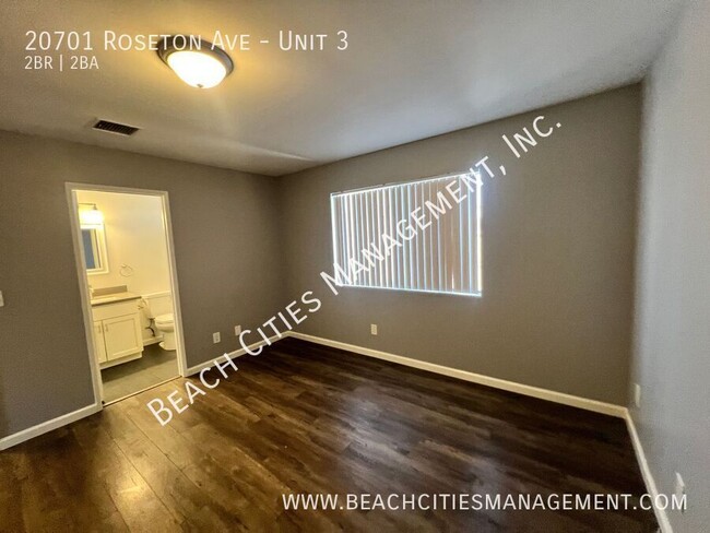 Building Photo - 20701 Roseton Ave