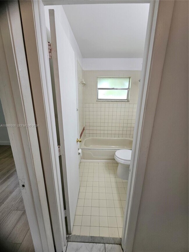 Building Photo - 11582 NW 44th St