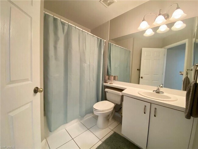 Building Photo - 3745 Fieldstone Blvd