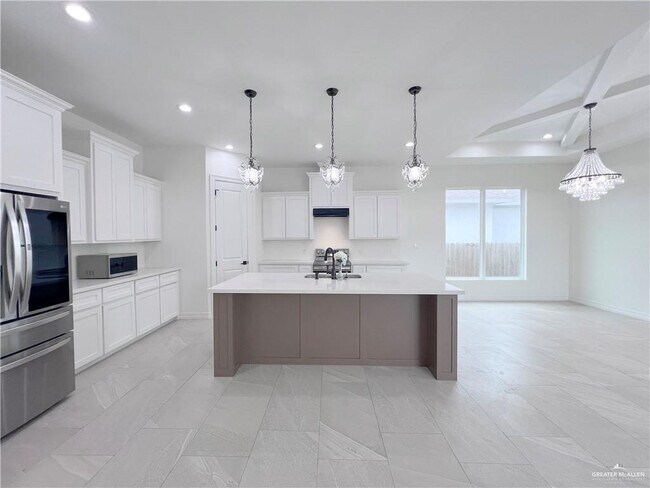 Building Photo - 27 E Tassajara St